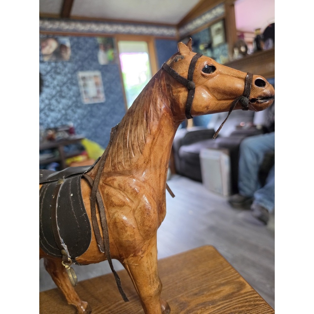1980's Light Brown Paper Mache Horse - Picture 3 of 7